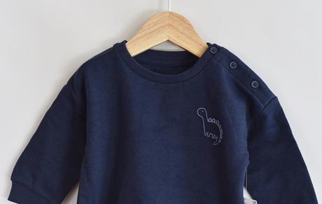 Mikina vel. 3 - 6 m, matalan,68