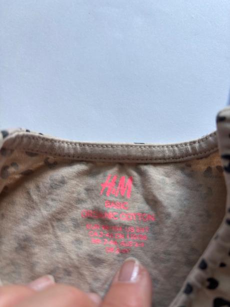 Ob/ šaty s nepravidelnými puntíky - v.2/3 roky, f&f,98