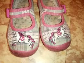 Dívčí papuče kůň, koník (vnitřní stélka 15,5 cm), befado,25