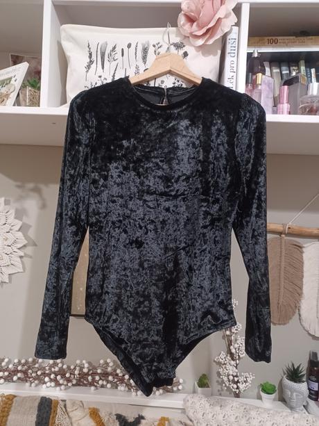 Sametové body 164 / xs, reserved,164