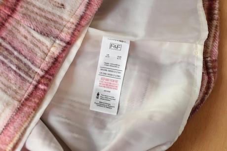 Šatovka vel. 6 - 7 let, f&f,122