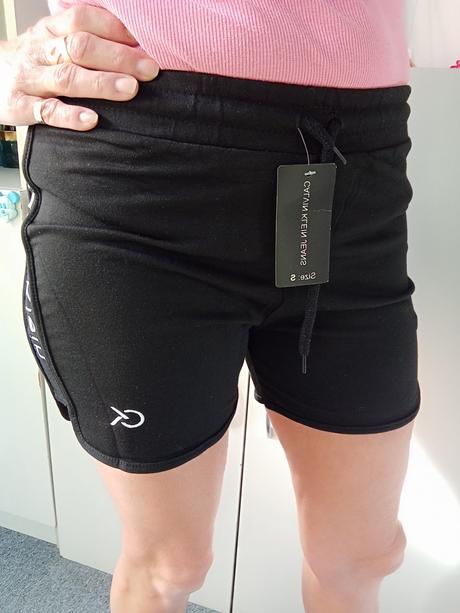 Šortky zn."calvin klein" vel."s", calvin klein,s