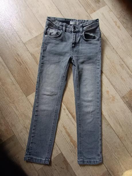 Džíny, reserved,128