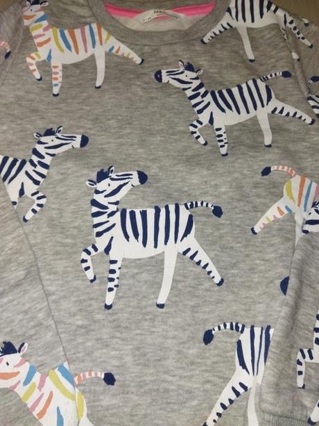 Mikina se zebry 122, marks & spencer,122