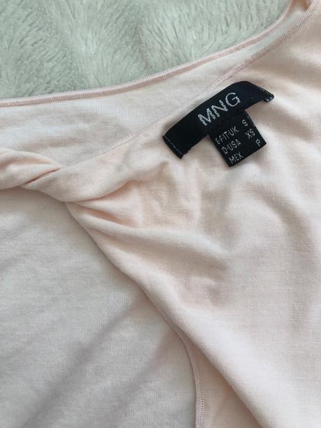 Vystrih na zadech mango meruňkove tricko xs, mango,xs