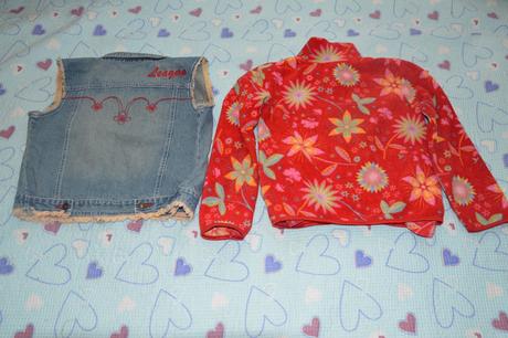 128 fleesová mikina a džínová vesta, h&m,128