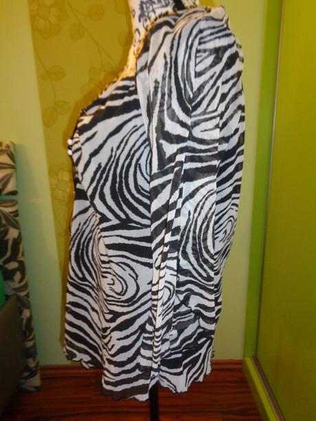 Luxusní zebrovaný top, clockhouse,50