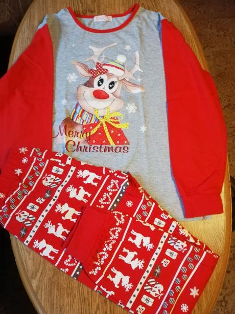 Pyžamo dívčí zn. kugo, vel. 146., 146