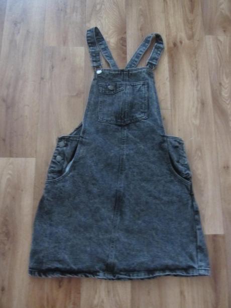 Černé džínové šaty s laclem, 170