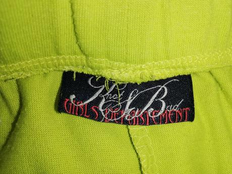 Kraťásková sukýnka, 86