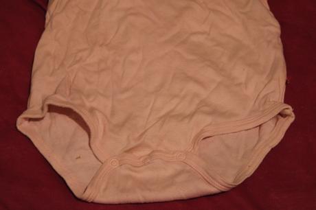 Dívčí body vyšívané květy, 74