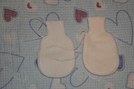 Rukavičky, max délka 14,5 cm, 11 cm od zápěstí, 68