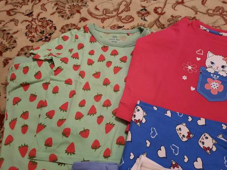 4x pyžamo 98/104, tcm,98