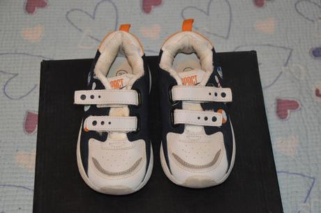 Sportovní botky, tenisky, 27