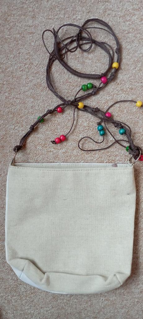 Kabelka se sovičkou,