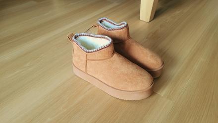 Zimní kotníková obuv / boty v. 38 - nové, 38