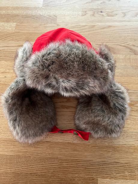 Čepice & ušanka & beranice wigéns vel. 122/134, 122