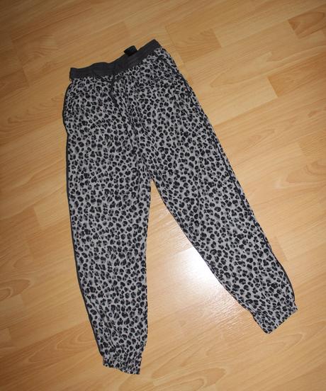 Plátěné kalhoty, tepláky, h&m,140