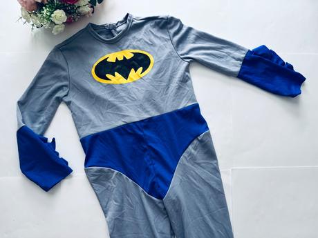 An17/ kostým batman - v.cca 3/4 roky,
