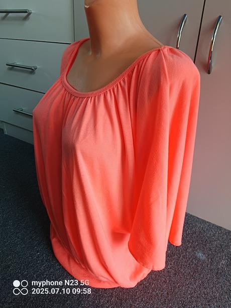 Tričko neón motýl střih vel."uni",