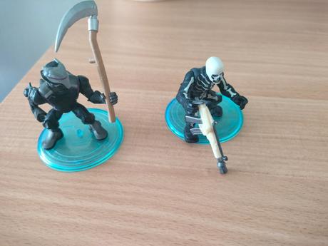 Figurky fornite velikost cca5cm,