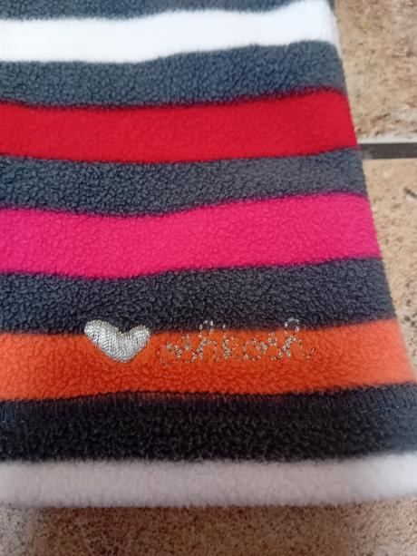 Mikina oshkosh, vel. 104/110, oshkosh,104