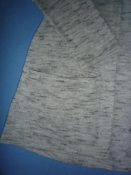 Třpytivý šedě stříbrný svetřík vel. 134-140, h&m,134