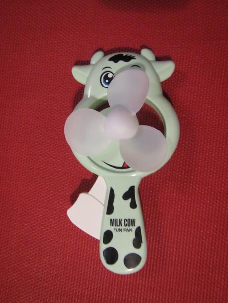 1x větrák, větráček , kravička milk cow,