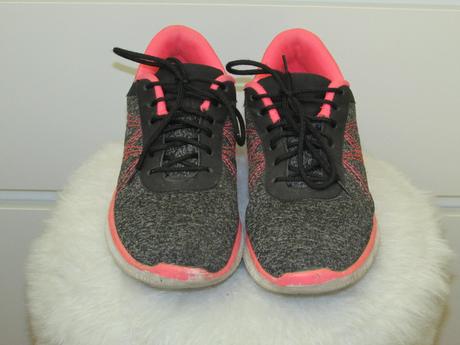 Odlehčené tenisky, 36