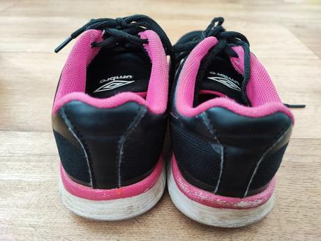 Tenisky umbro 33,5, 33