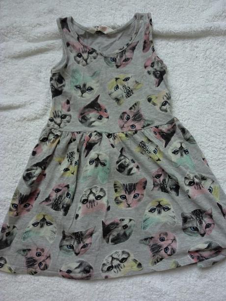 Šaty s kočkami, h&m,134