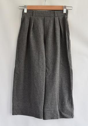 Kalhoty vel. 134, zara,134