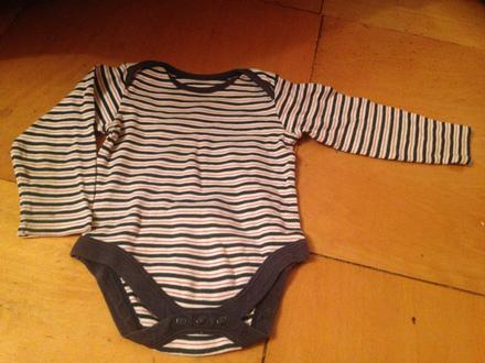 Klučičí body proužky vel. 74 - 80, 74