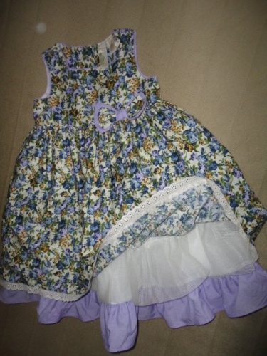 V top stavu šaty strauberry faire, vel.3-4 r., 98