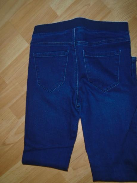 Džegíny džínové vel 40 gb 14, esmara,40 / l