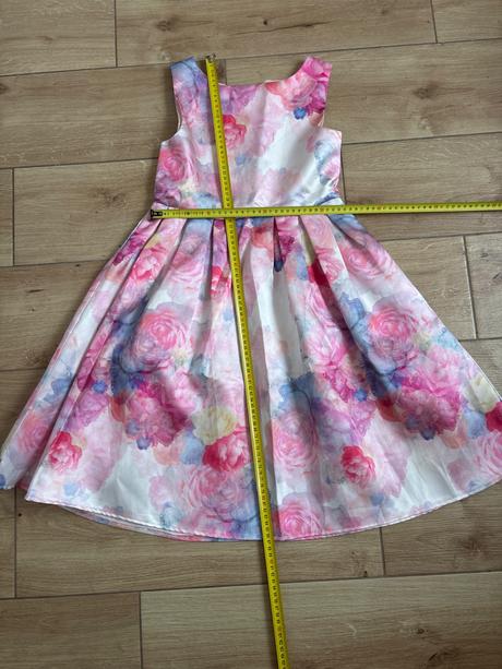 Šatičky šaty na svatbu, 140