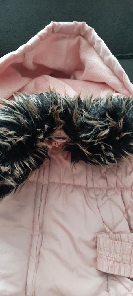 Dívčí zimní bunda, značka neuvedena, vel 7-8 let., 122