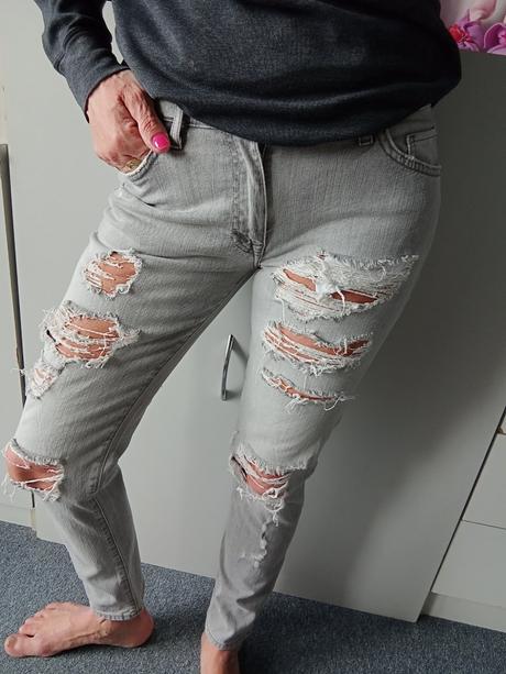 Rifle zn."zara basic dept" vel."34 i větší vel", zara,34