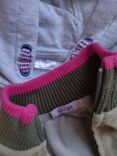 2 mikiny 4-5let, 110