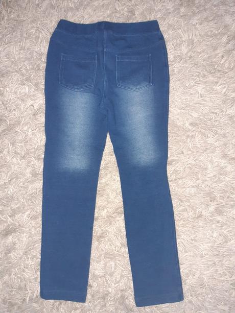 Džínové džegíny, lupilu,110