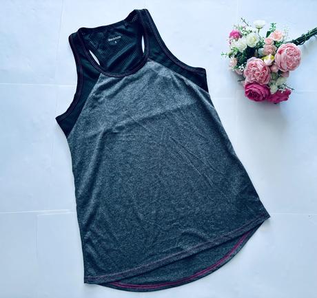 D38/ tílko sportovní dámské - v.s, s