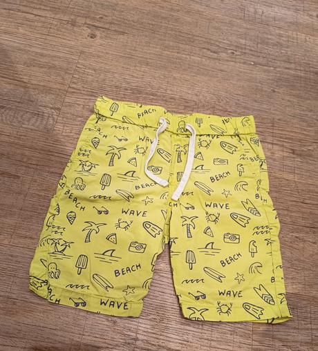 Kraťasy, h&m,116