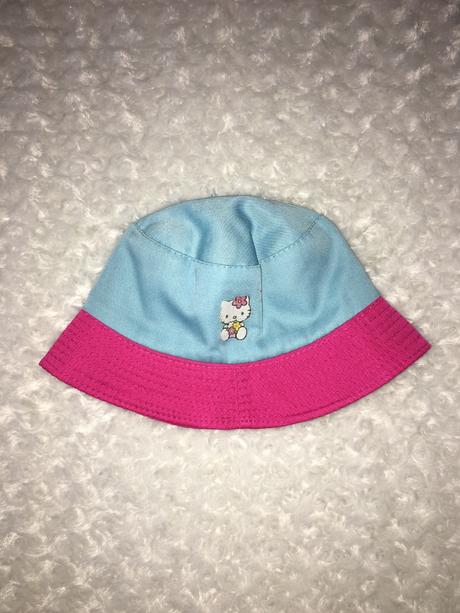 Letní klobouček sanrio, sanrio,110