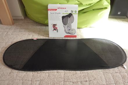 Sluneční clona ke kočárku, diono