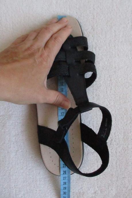 Dámské letní sandály černé kožené 40, 40