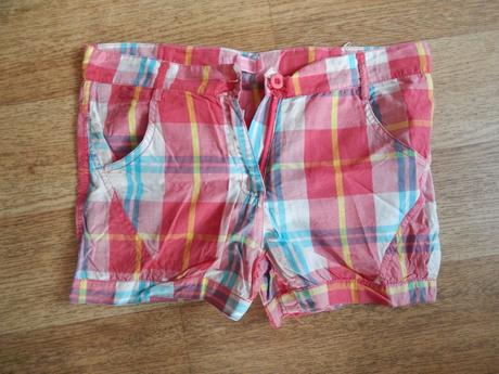 Dětské dívčí kraťasy, 146