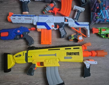 Set nerf pistolí- 6 ks,
