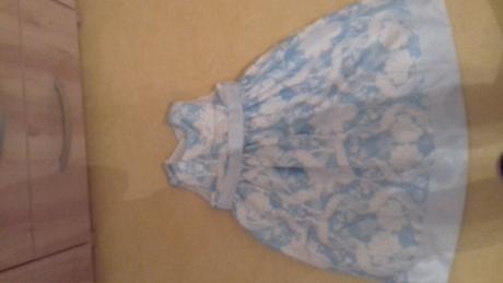 Kvalitní šatičky věk. 116, 116