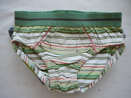 Chlapecké slipy, 98