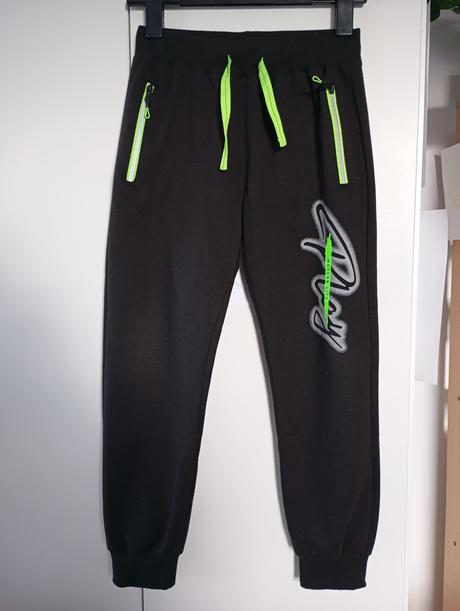 Bavlněné tepláky kugo vel 146 s reflexními prvky, kugo,146